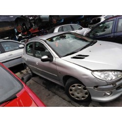 peugeot 206 berlina del año 2006