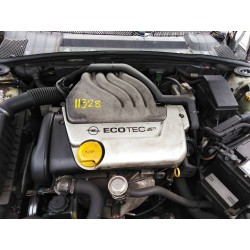 opel vectra b berlina del año 1996