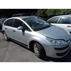 citroen c4 berlina del año 2006