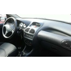 peugeot 206 berlina del año 2004