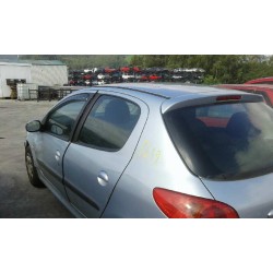 peugeot 206 berlina del año 2004
