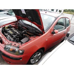 fiat punto berlina (188) del año 2001