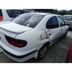 renault megane i classic (la0) del año 1998