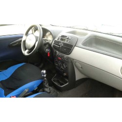 fiat punto berlina (188) del año 2000