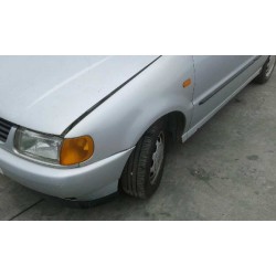 volkswagen polo berlina (6n1) del año 1998