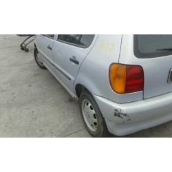 volkswagen polo berlina (6n1) del año 1998