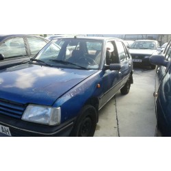 peugeot 205 berlina del año 1997
