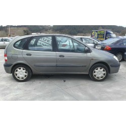 renault scenic (ja..) del año 2001