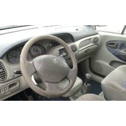 renault scenic (ja..) del año 2001