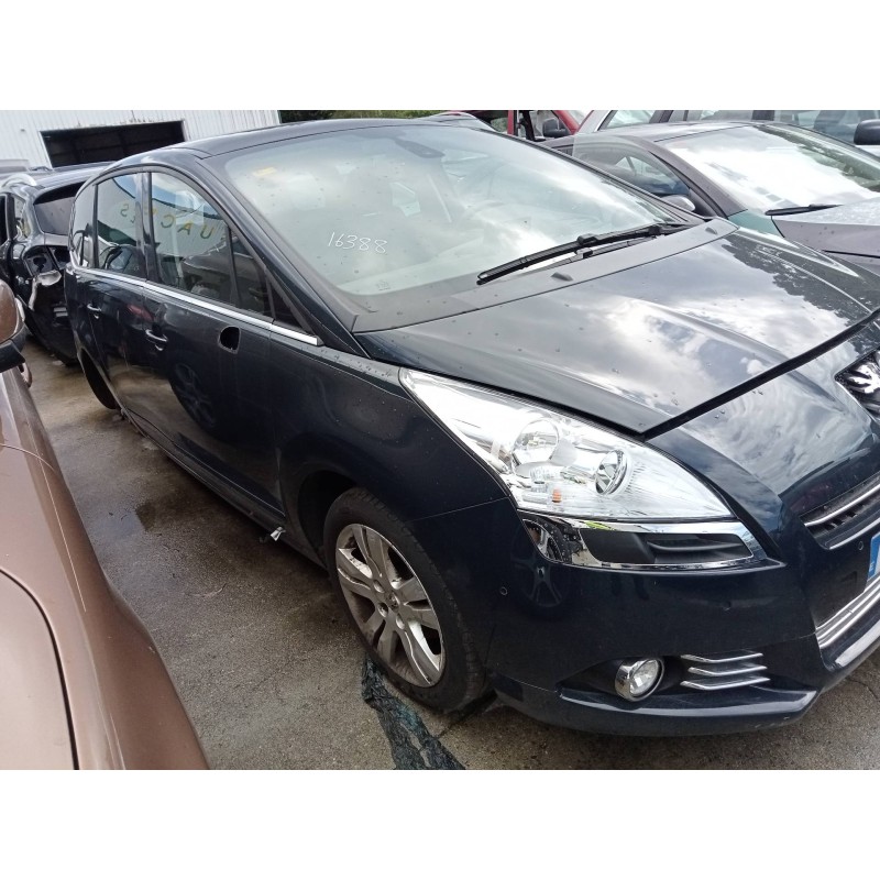 peugeot 5008 del año 2010