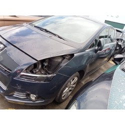 peugeot 5008 del año 2010