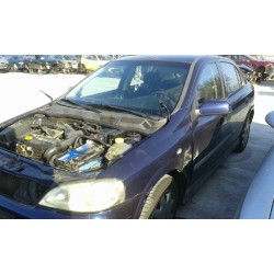 opel astra g berlina del año 2000