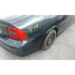 opel vectra b berlina del año 2000