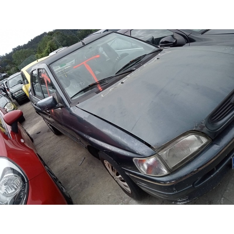 ford escort berlina/turnier del año 1993