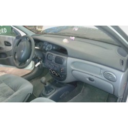 renault megane i fase 2 classic (la..) del año 2000
