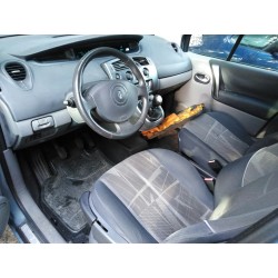 renault scenic ii del año 2005