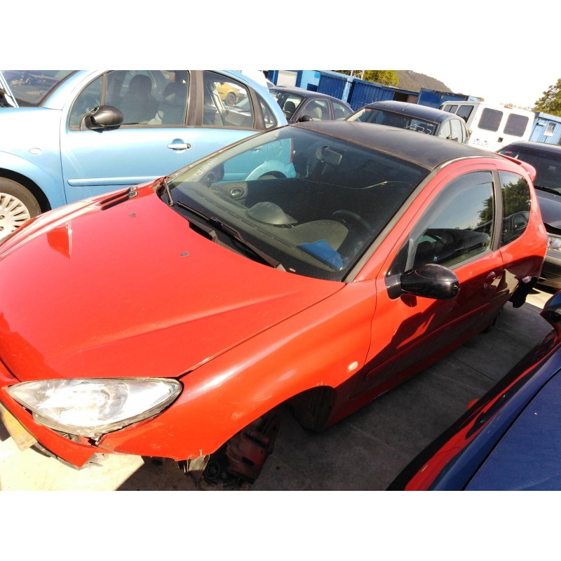 peugeot 206 berlina del año 2004