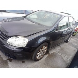 volkswagen golf v berlina (1k1) del año 2004