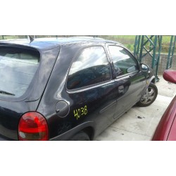 opel corsa b del año 2000