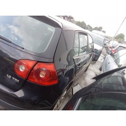 volkswagen golf v berlina (1k1) del año 2004