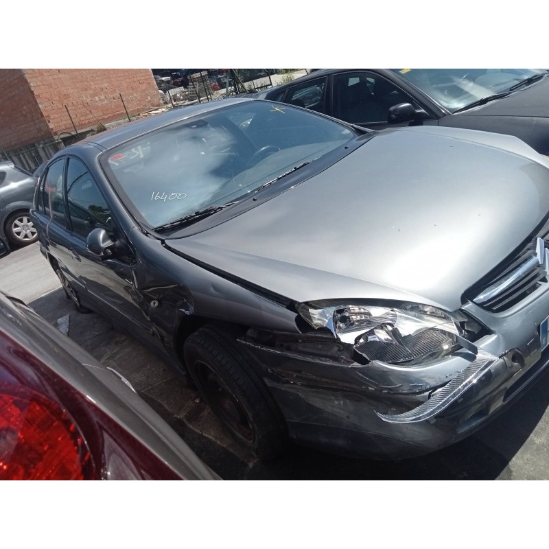 citroen c5 berlina del año 2001