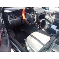 citroen c5 berlina del año 2001