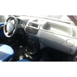 fiat punto berlina (188) del año 2001