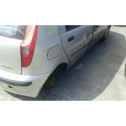 fiat punto berlina (188) del año 2001