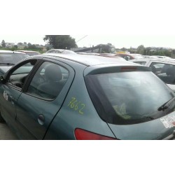peugeot 206 berlina del año 2000