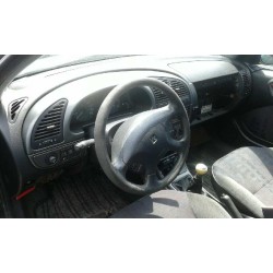 citroen xsara berlina del año 1999