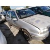 ford fiesta berlina del año 1999