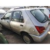 ford fiesta berlina del año 1999