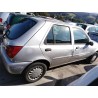 ford fiesta berlina del año 1999