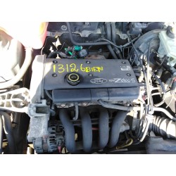 ford fiesta berlina del año 1999