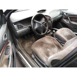 citroen c5 berlina del año 2002