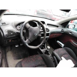 peugeot 206 berlina del año 2004