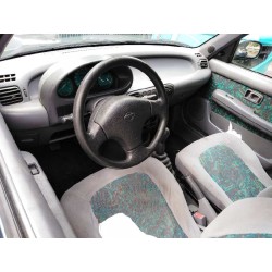 nissan micra (k11) del año 1996