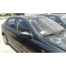 opel astra g berlina del año 1998