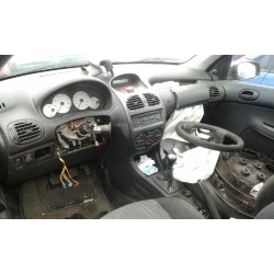 peugeot 206 berlina del año 2004