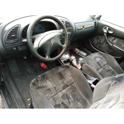 citroen xsara berlina del año 2002