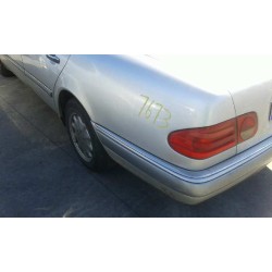 mercedes clase e (w210) berlina diesel del año 2000