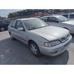 nissan primera berlina (p11) del año 1999