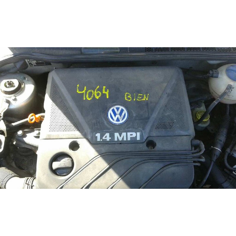 volkswagen polo berlina (6n2) del año 2001