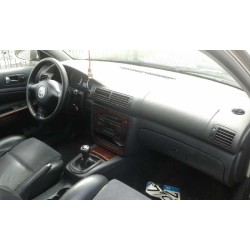 volkswagen passat variant (3b6) del año 2004