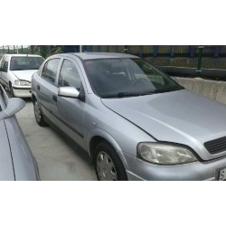 opel astra g berlina del año 1950