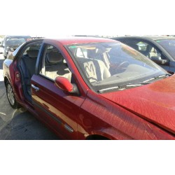 renault laguna ii (bg0) del año 2001