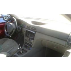 renault laguna ii (bg0) del año 2001