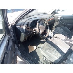 citroen xsara berlina del año 2001