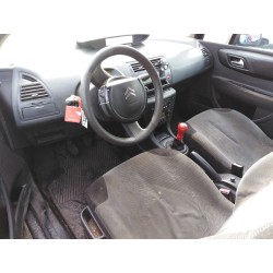 citroen c4 berlina del año 1950