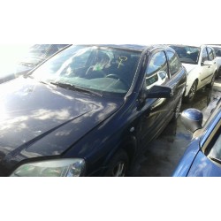 opel astra g berlina del año 2002
